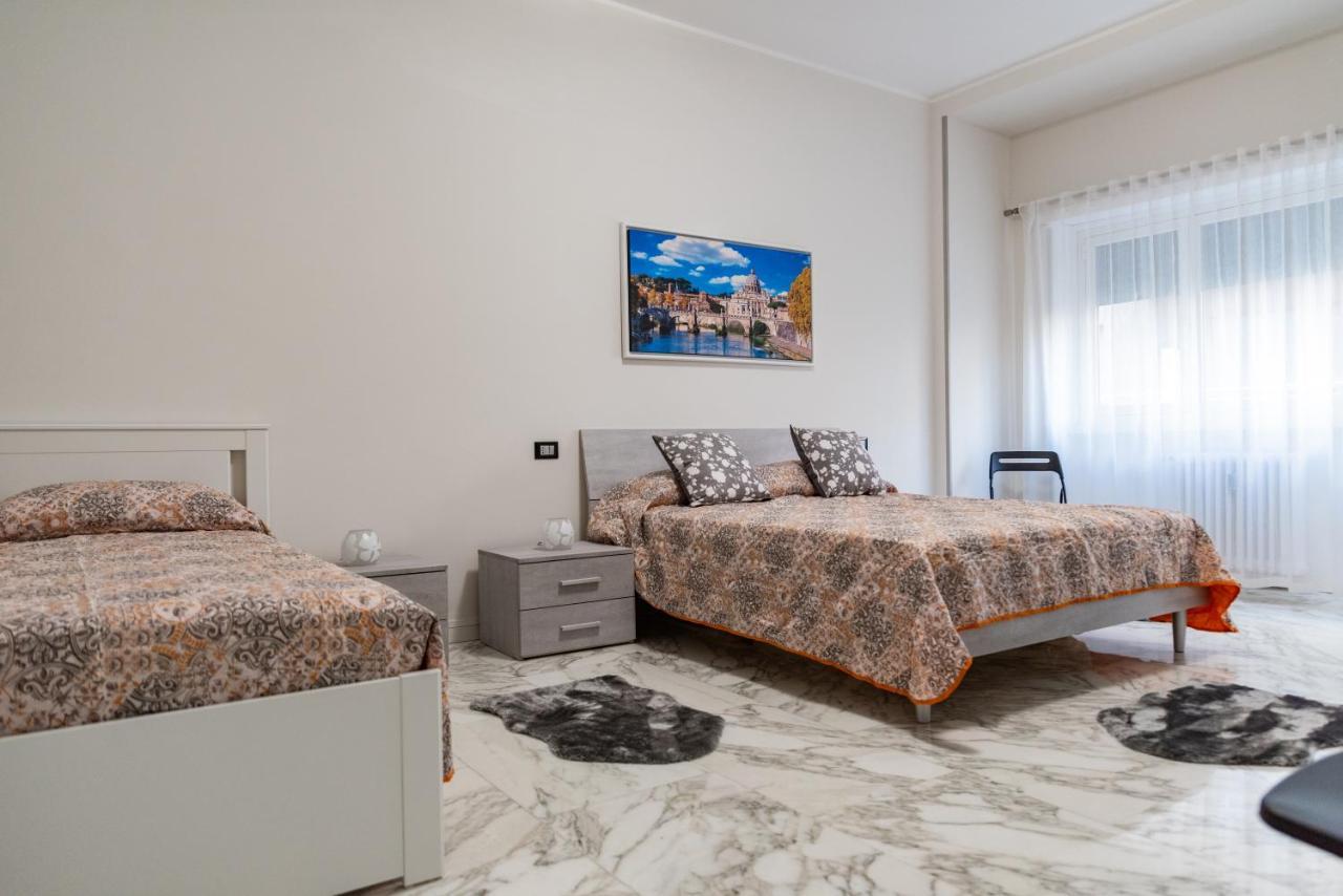 Locazione Turistica Via Dei Savorelli 120 Rome Luaran gambar
